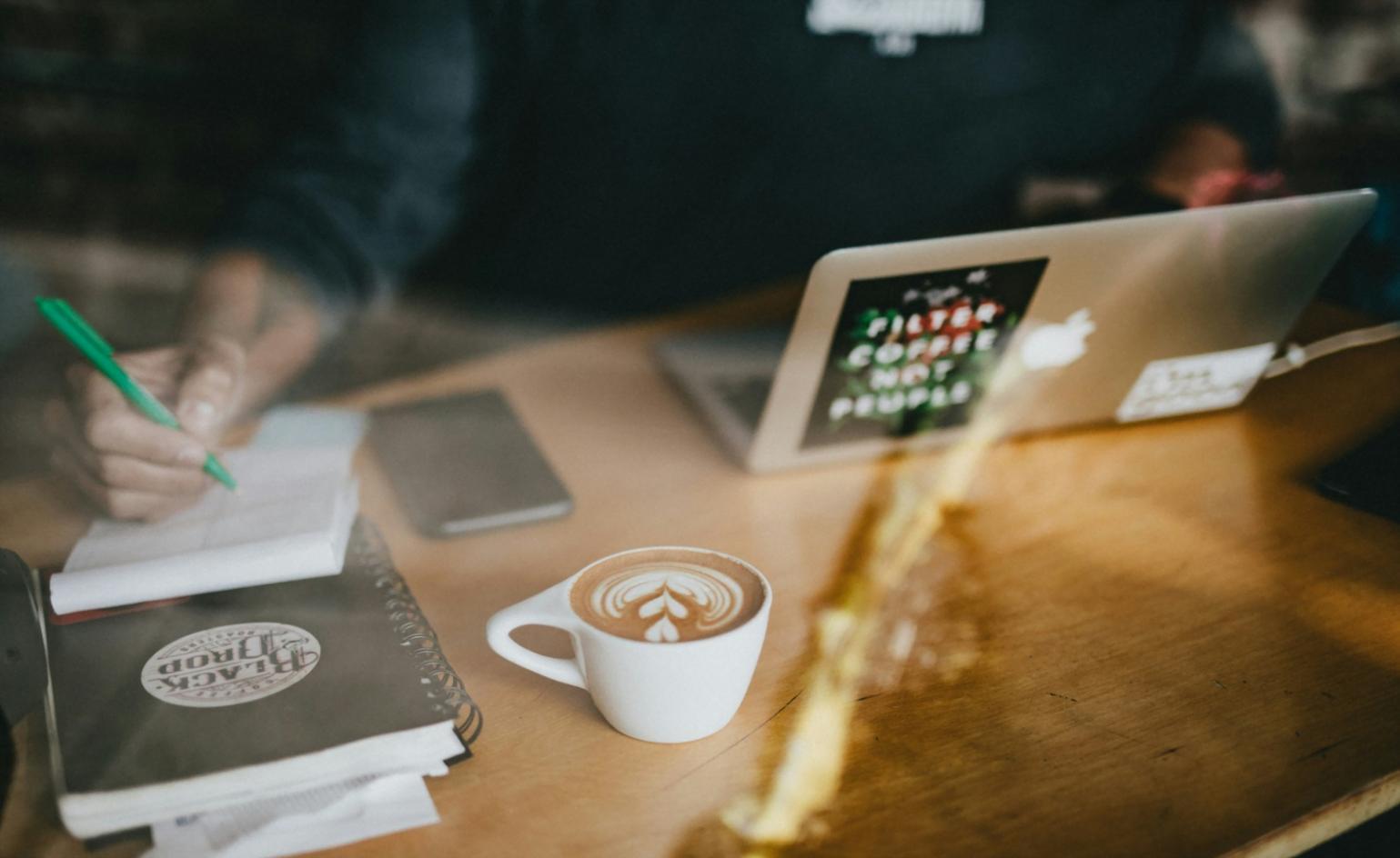 Analyse collaborative de projections financières